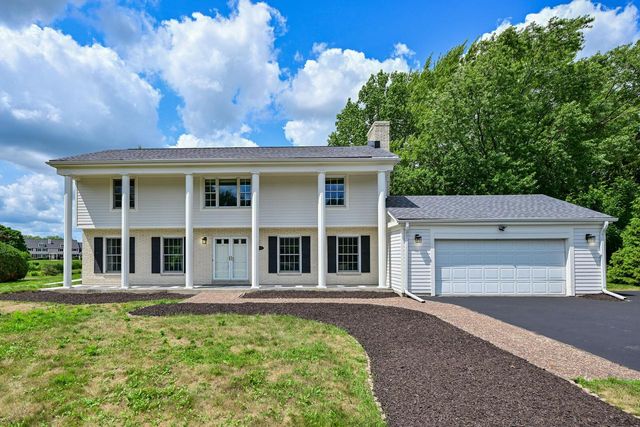 15200 Briaridge COURT, Elm Grove, WI 53122