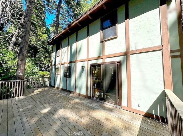 922 Balfrin, Crestline, CA 92325