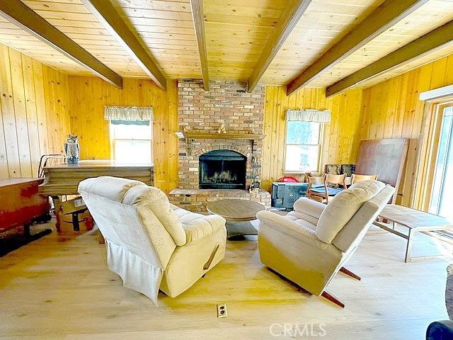922 Balfrin, Crestline, CA 92325