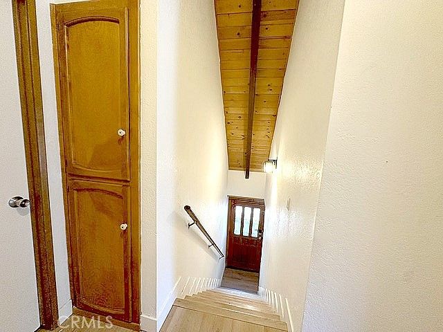 922 Balfrin, Crestline, CA 92325