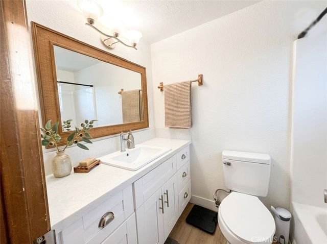 922 Balfrin, Crestline, CA 92325