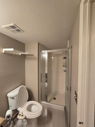 1932 Klingensmith Road 56 B, Bloomfield Hills, MI 48302