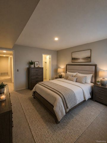 1932 Klingensmith Road 56 B, Bloomfield Hills, MI 48302