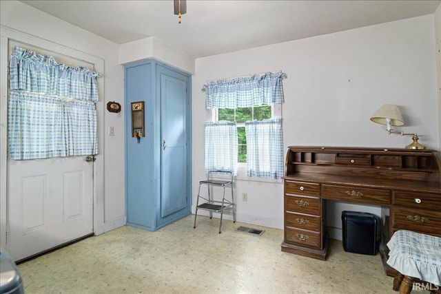 1231 S 350 W, Princeton, IN 47670
