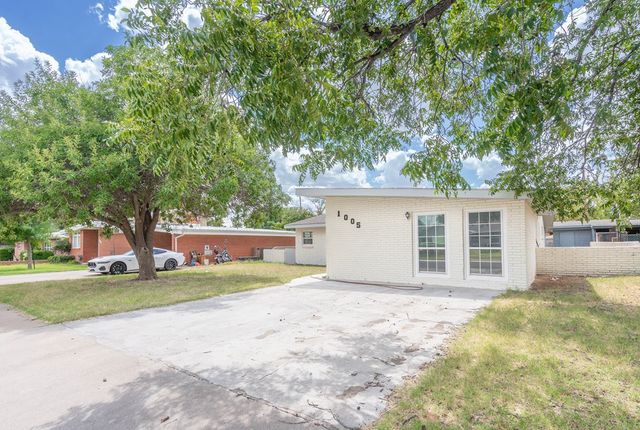 1005 NW 9th St, Andrews, TX 79714