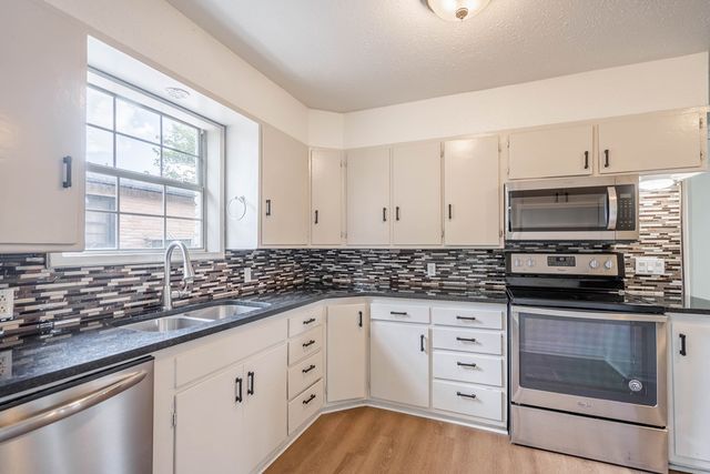 1005 NW 9th St, Andrews, TX 79714