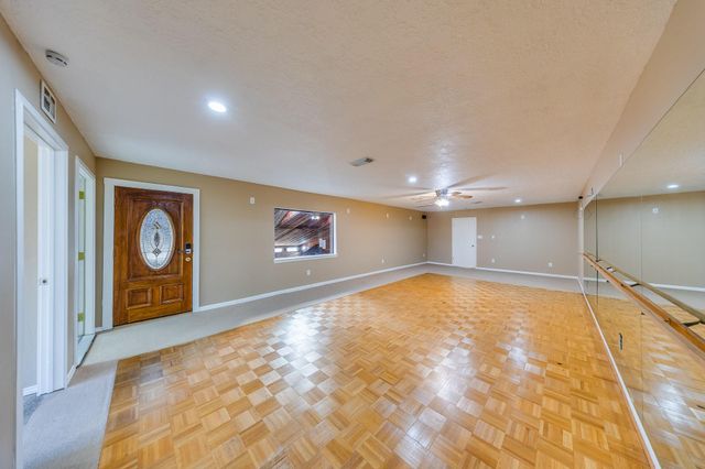 7606 Antoine Drive, Houston, TX 77088