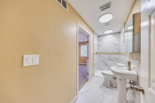 7606 Antoine Drive, Houston, TX 77088