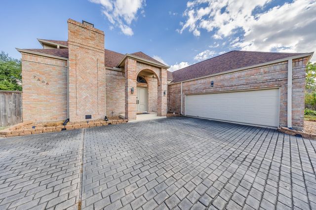 7606 Antoine Drive, Houston, TX 77088