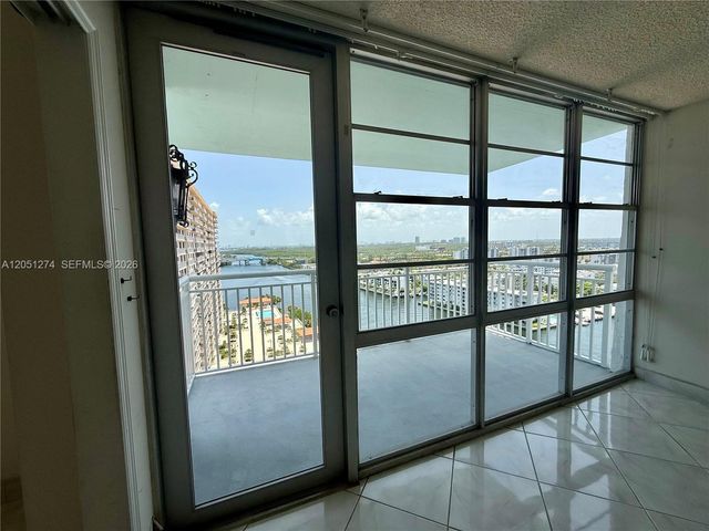 301 174th St 1907, Sunny Isles Beach, FL 33160