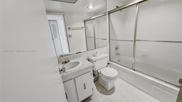 301 174th St 1907, Sunny Isles Beach, FL 33160