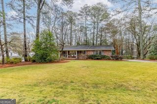 2220 Cumberland Drive SE, Smyrna, GA 30080