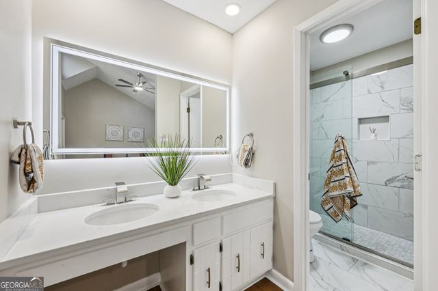 680 Branch Valley Court, Roswell, GA 30076