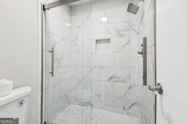 680 Branch Valley Court, Roswell, GA 30076