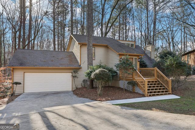 680 Branch Valley Court, Roswell, GA 30076