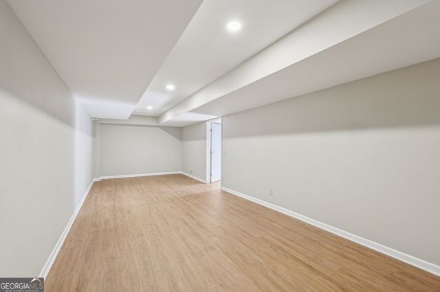 680 Branch Valley Court, Roswell, GA 30076