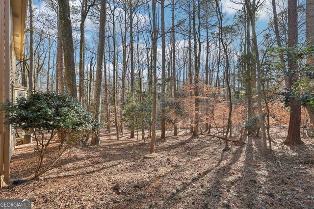 680 Branch Valley Court, Roswell, GA 30076