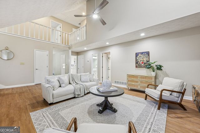 680 Branch Valley Court, Roswell, GA 30076