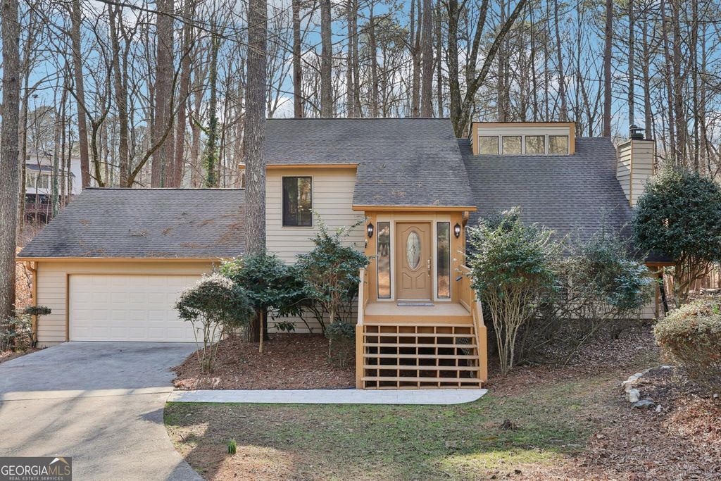 680 Branch Valley Court, Roswell, GA 30076