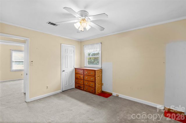 603 Colonial Drive, Statesville, NC 28625