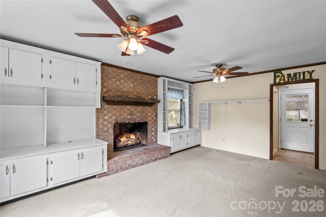 603 Colonial Drive, Statesville, NC 28625