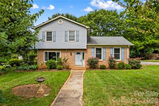 603 Colonial Drive, Statesville, NC 28625