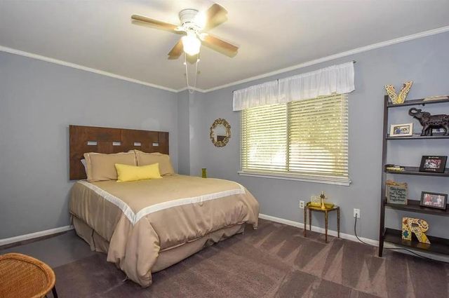 10519 Jaycreek Drive, Houston, TX 77070