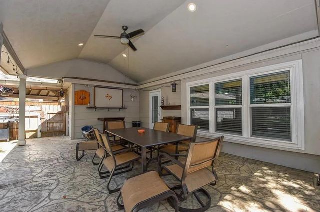 10519 Jaycreek Drive, Houston, TX 77070