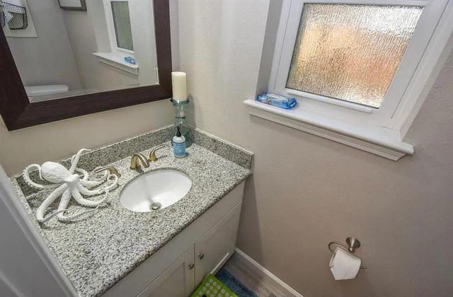 10519 Jaycreek Drive, Houston, TX 77070