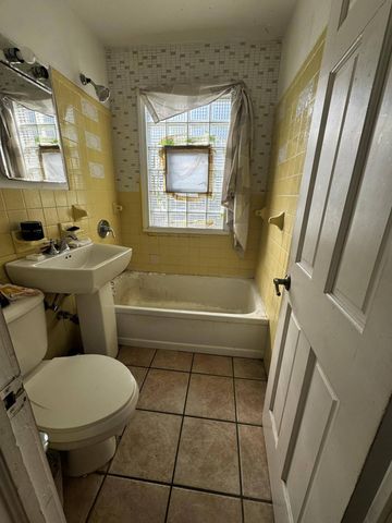 2626 162nd Place, Hammond, IN 46323