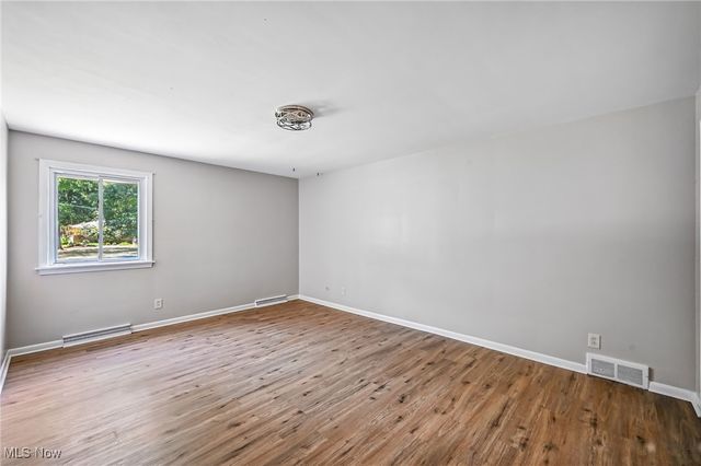 675 Blueberry Hill Drive, Canfield, OH 44406