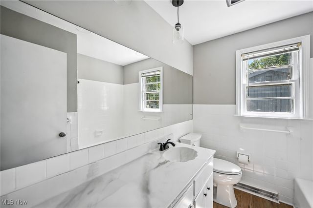 675 Blueberry Hill Drive, Canfield, OH 44406