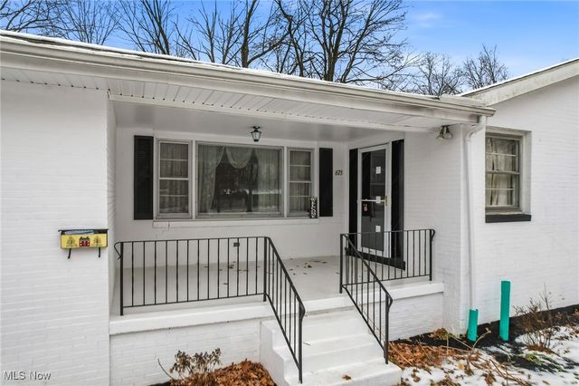 675 Blueberry Hill Drive, Canfield, OH 44406