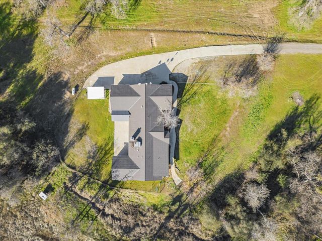 37985 Waxberry Lane, Yokuts Valley, CA 93675