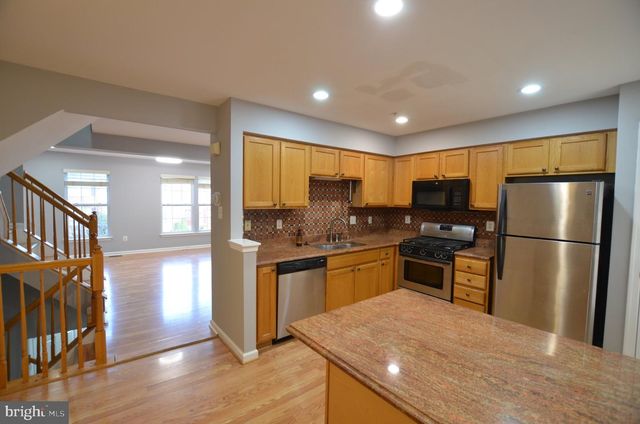 4 PALMETTO CT, Germantown, MD 20874