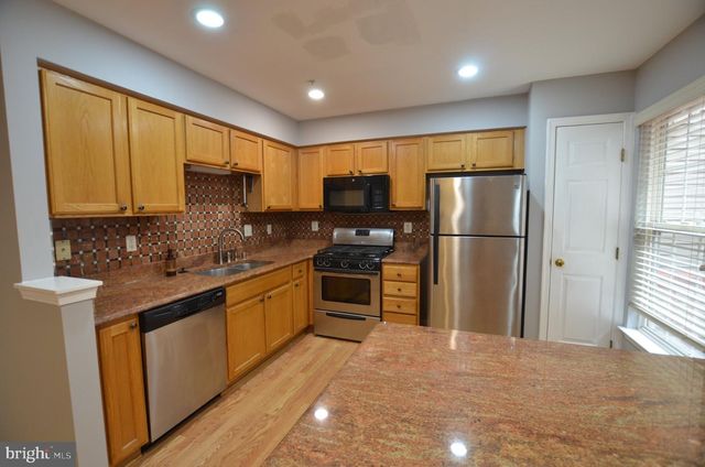 4 PALMETTO CT, Germantown, MD 20874