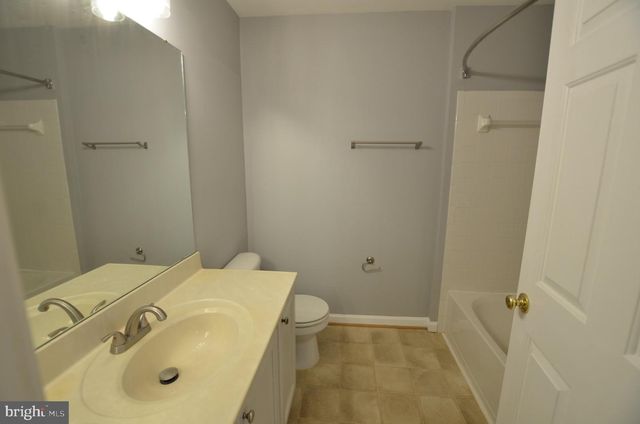 4 PALMETTO CT, Germantown, MD 20874