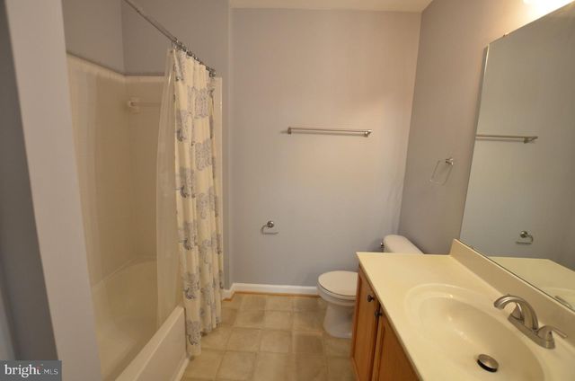 4 PALMETTO CT, Germantown, MD 20874