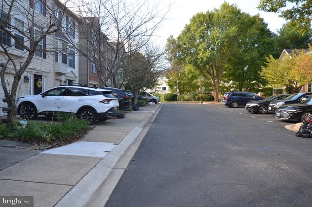 4 PALMETTO CT, Germantown, MD 20874