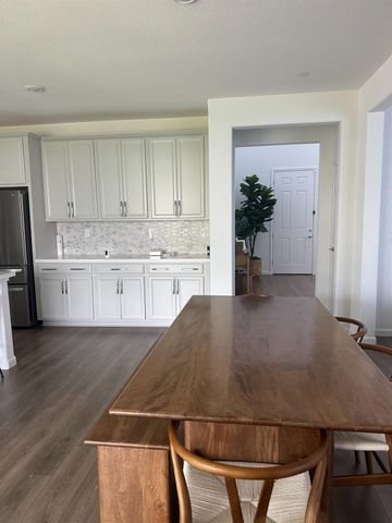 10491 Tavoras Ct, Elk Grove, CA 95757