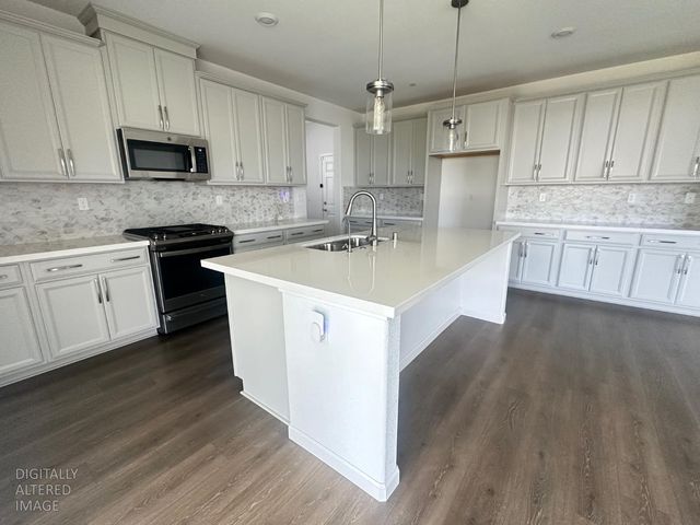 10491 Tavoras Ct, Elk Grove, CA 95757
