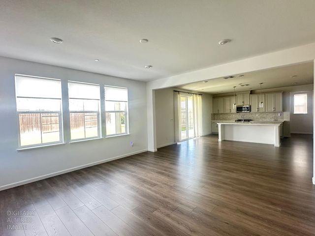 10491 Tavoras Ct, Elk Grove, CA 95757