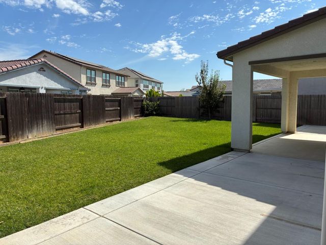 10491 Tavoras Ct, Elk Grove, CA 95757