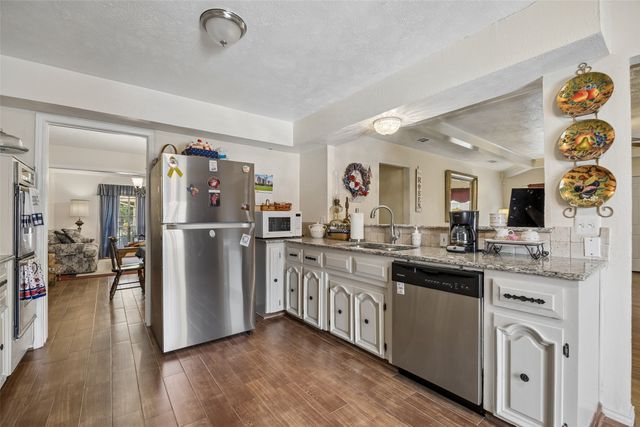 2903 Country Place Court, Carrollton, TX 75006