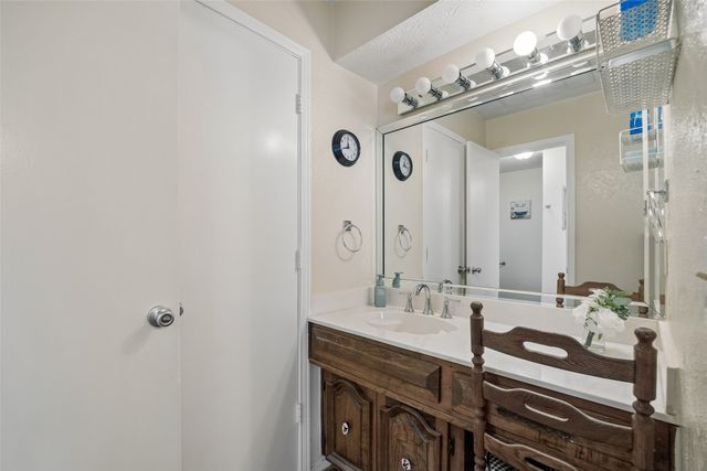 2903 Country Place Court, Carrollton, TX 75006