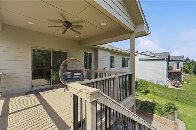 617 Timberview Drive, Adel, IA 50003