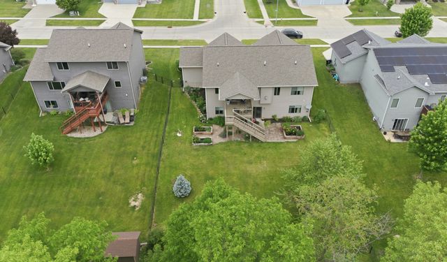 617 Timberview Drive, Adel, IA 50003