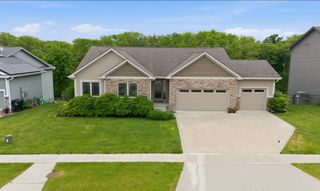 617 Timberview Drive, Adel, IA 50003