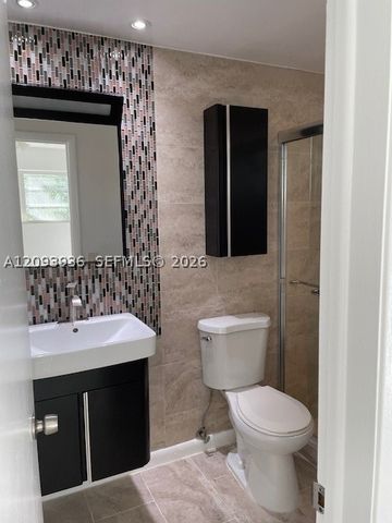 7725 Carlyle Ave 6, Miami Beach, FL 33141