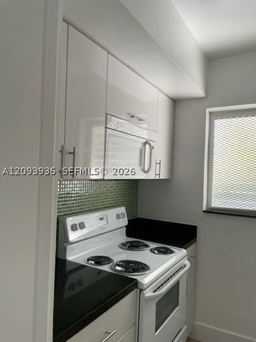 7725 Carlyle Ave 6, Miami Beach, FL 33141